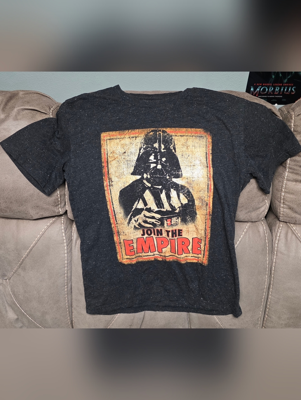 Star Wars Darth Vader "Join The Empire" Graphic Tee - Black Small